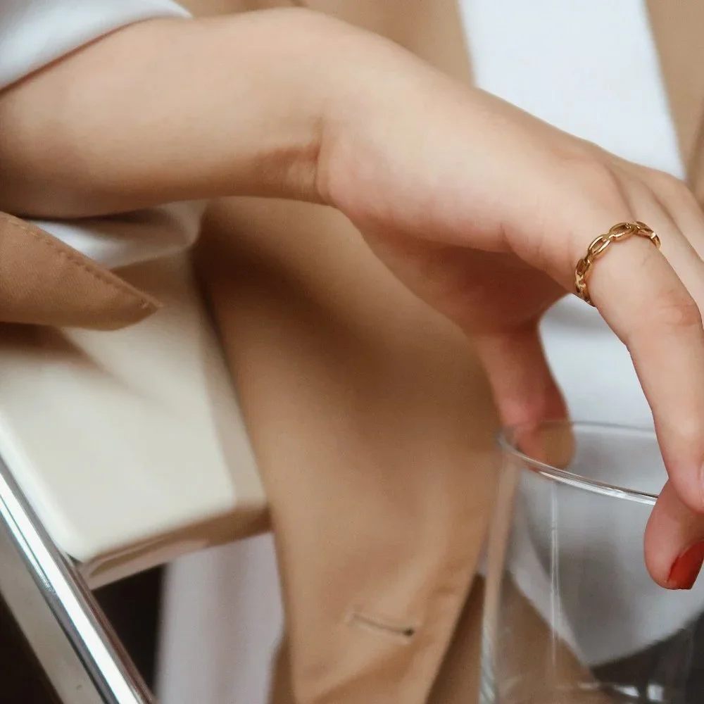 NEW 18K Gold Plated Link Chain Ring a